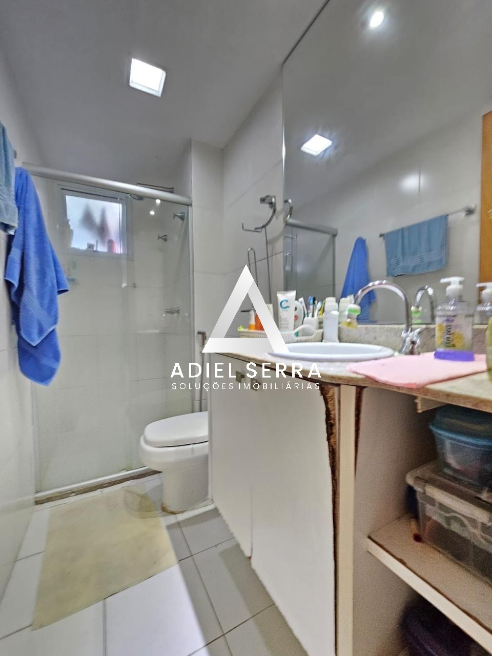 Apartamento - Caminho das árvores