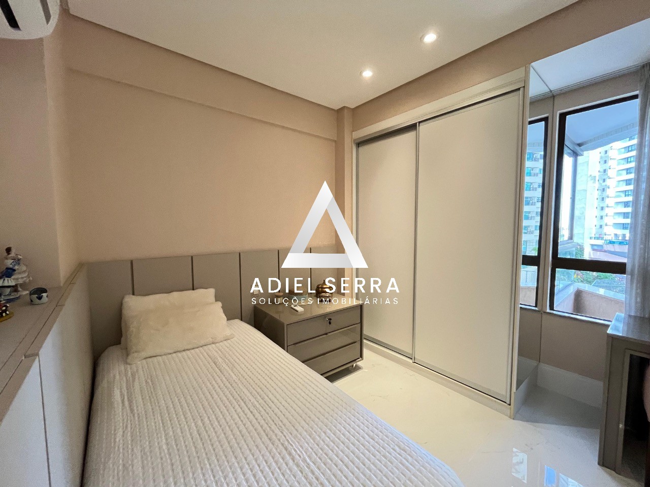 Apartamento - Horto florestal