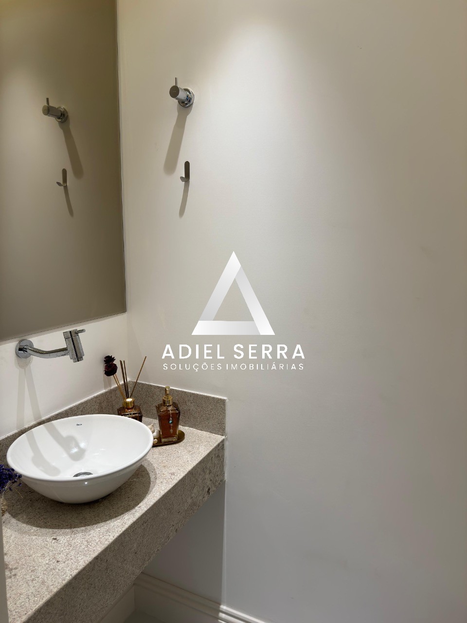 Apartamento - Horto florestal