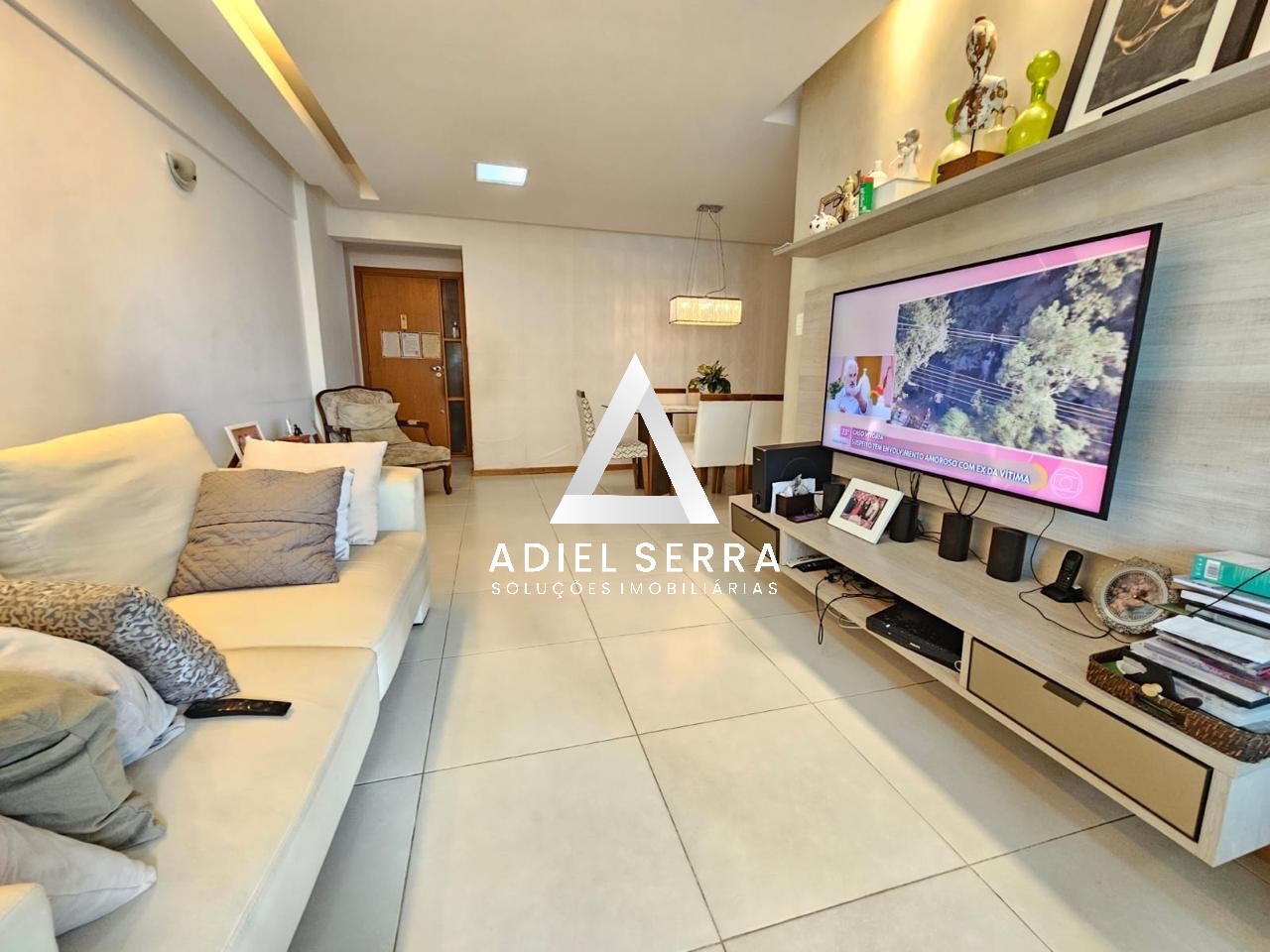 Apartamento - Caminho das árvores