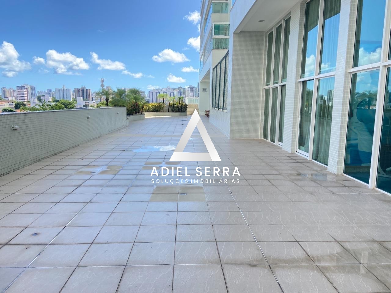 Apartamento - Caminho das árvores