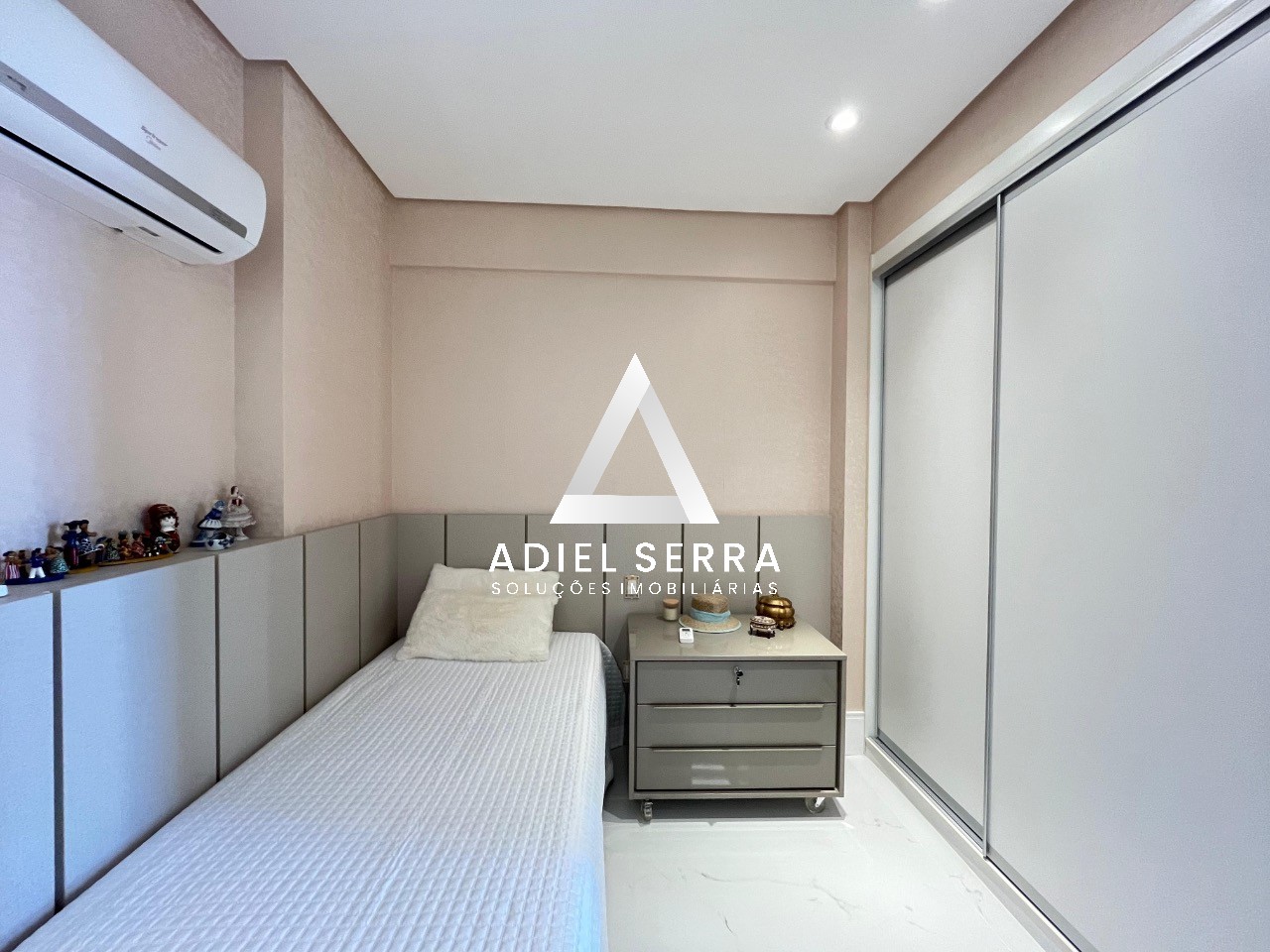 Apartamento - Horto florestal