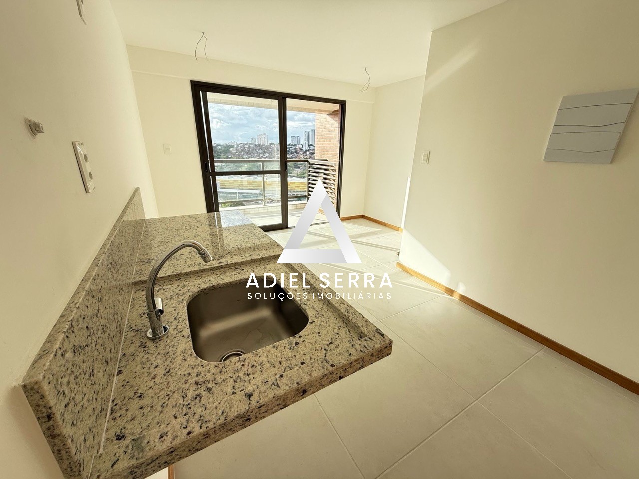 Apartamento - Caminho das árvores