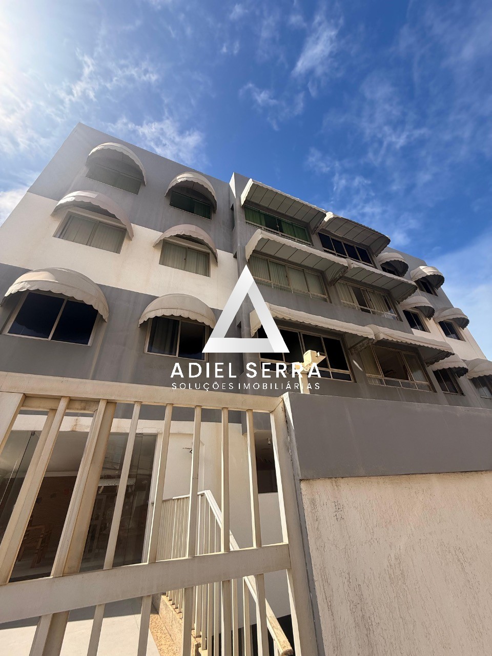 Apartamento - Costa azul