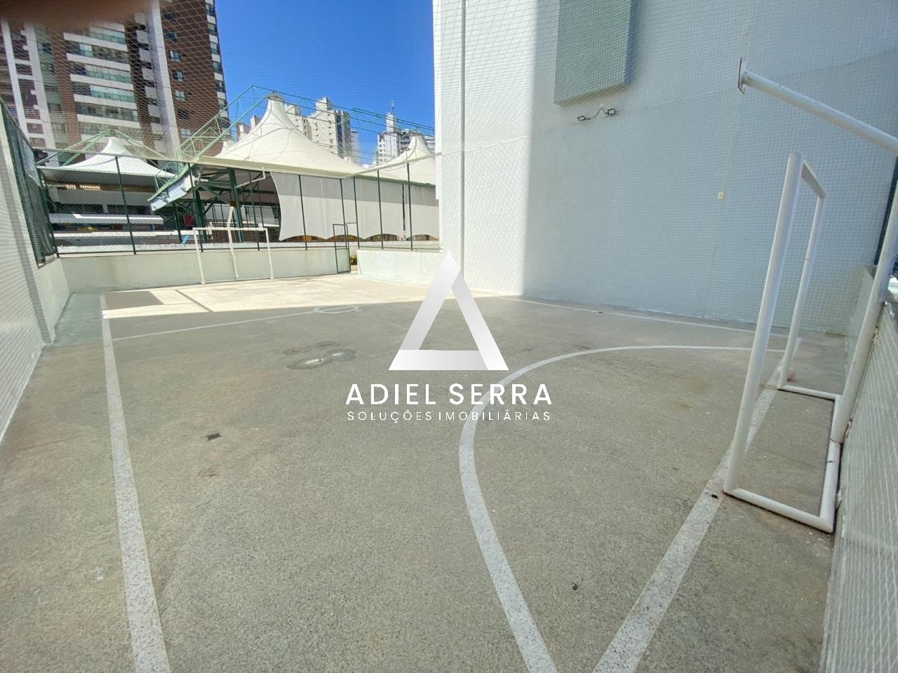 Apartamento - Caminho das árvores