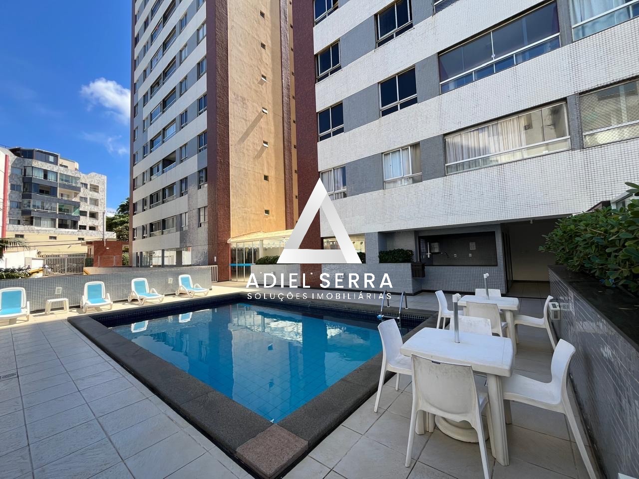 Apartamento - Costa azul