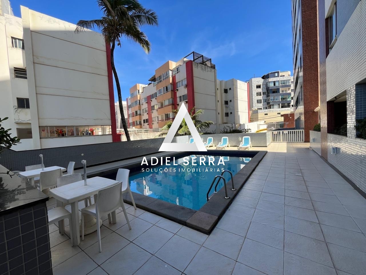 Apartamento - Costa azul