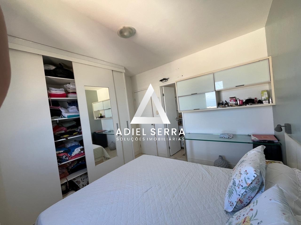 Apartamento - Costa azul