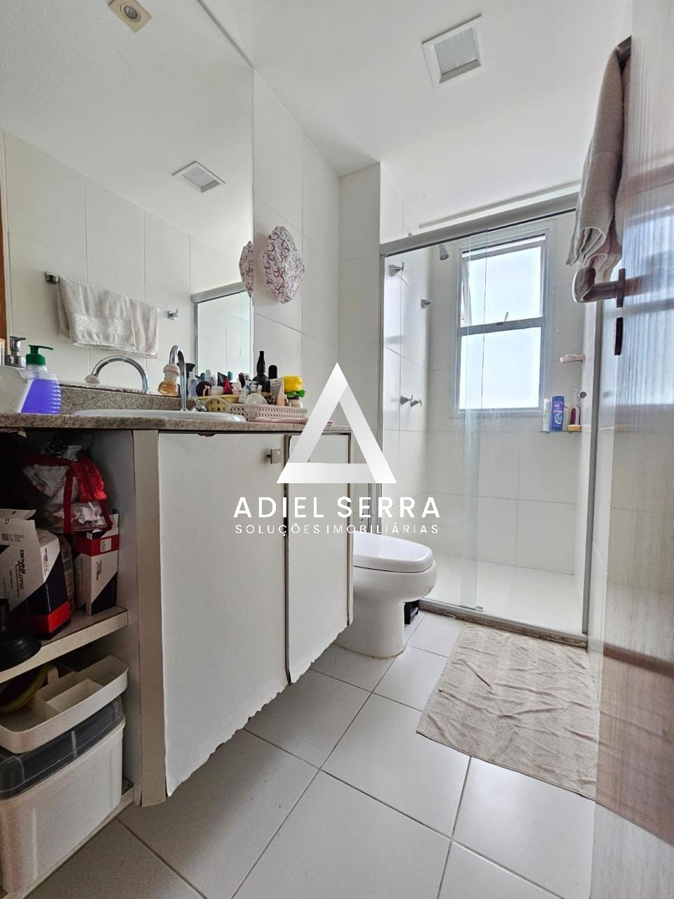 Apartamento - Caminho das árvores