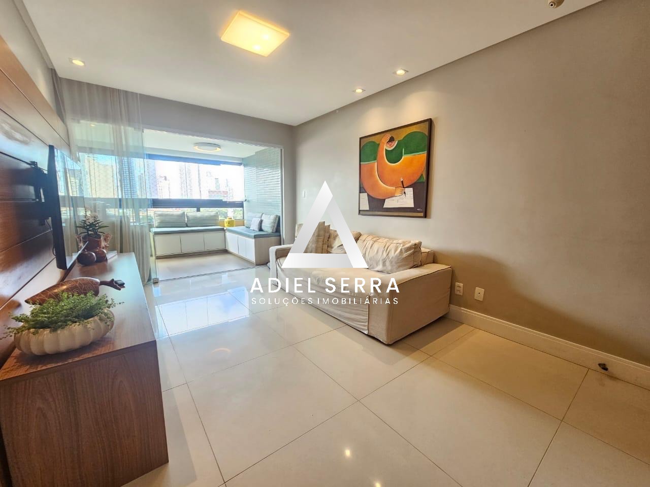 Apartamento - Caminho das árvores