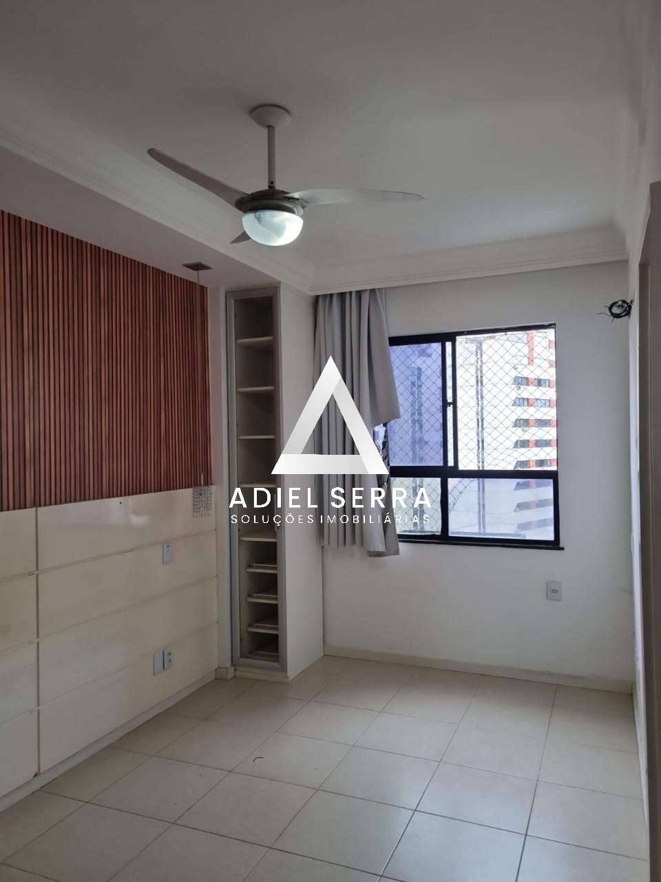 Apartamento - Caminho das árvores