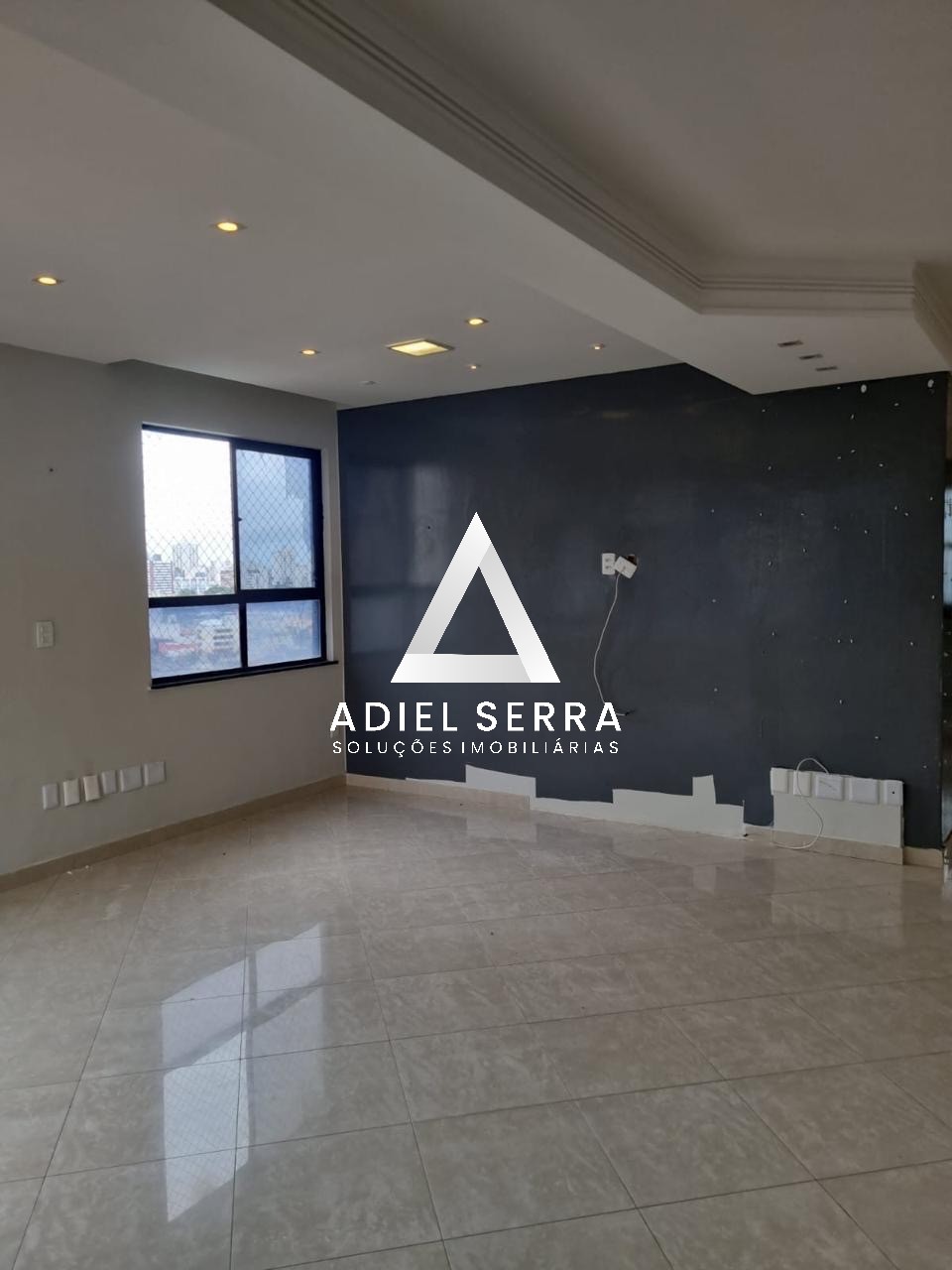 Apartamento - Caminho das árvores