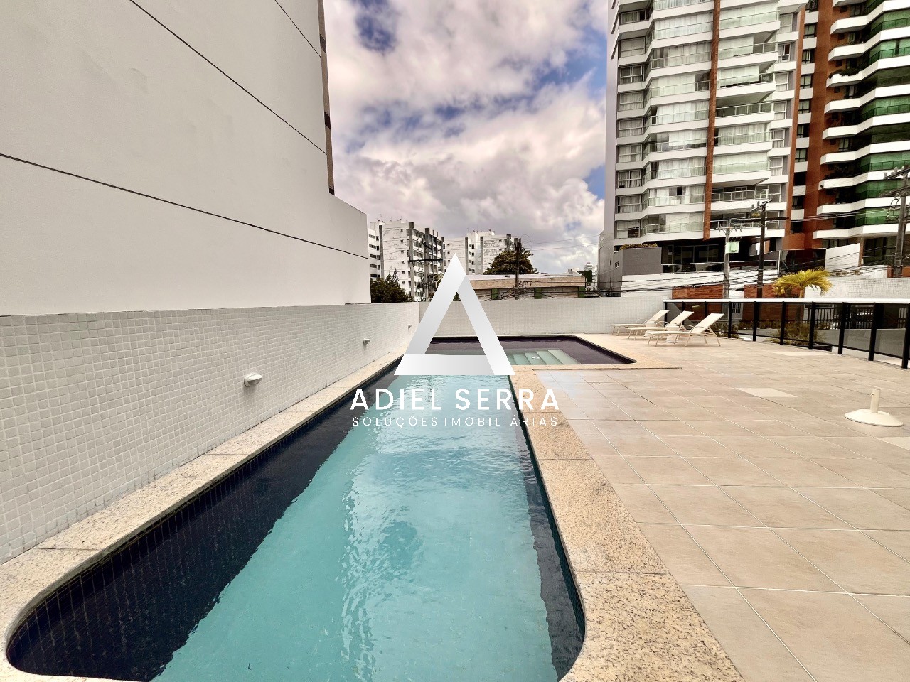 Apartamento - Caminho das árvores