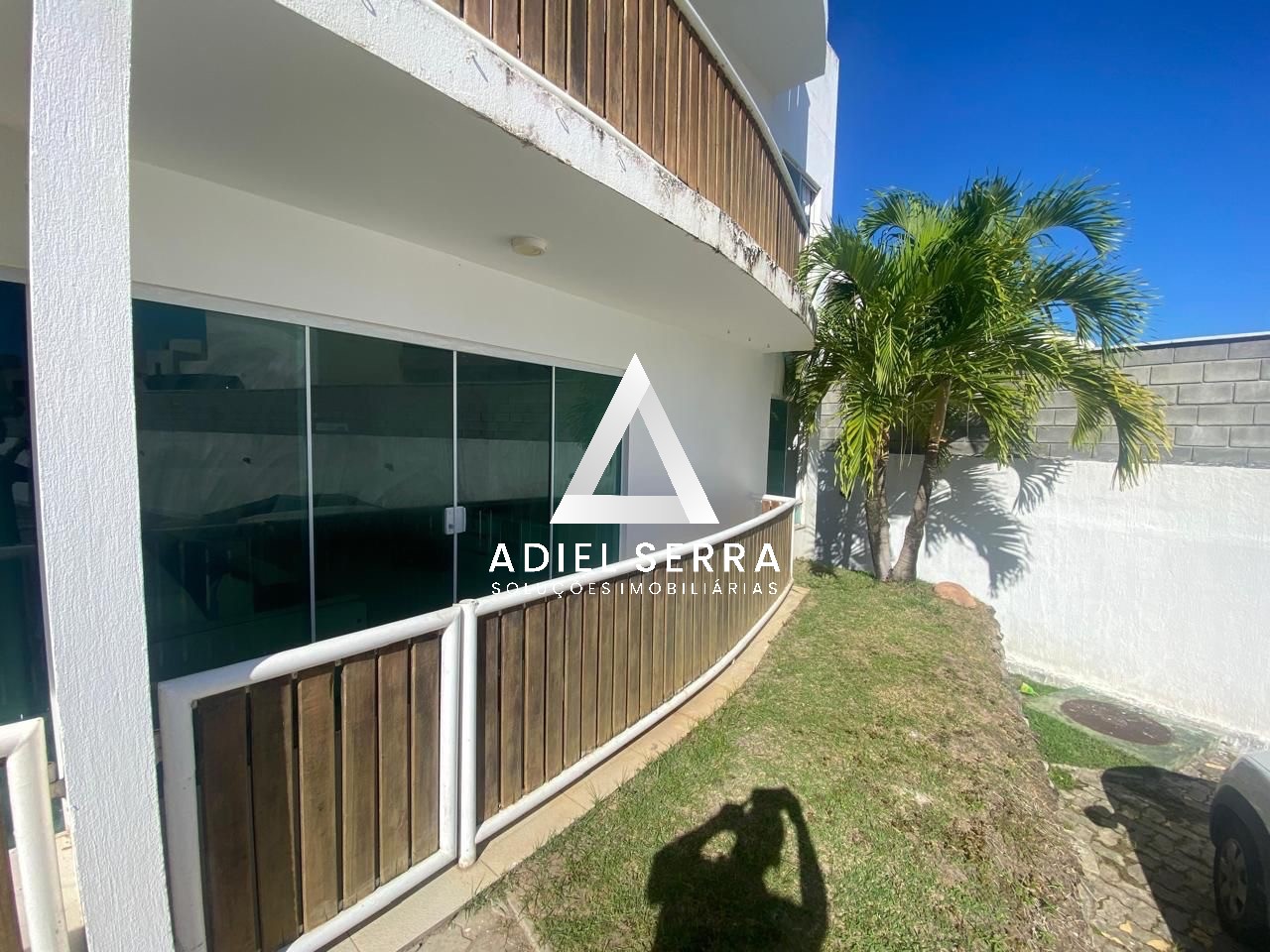 Apartamento - Buraquinho