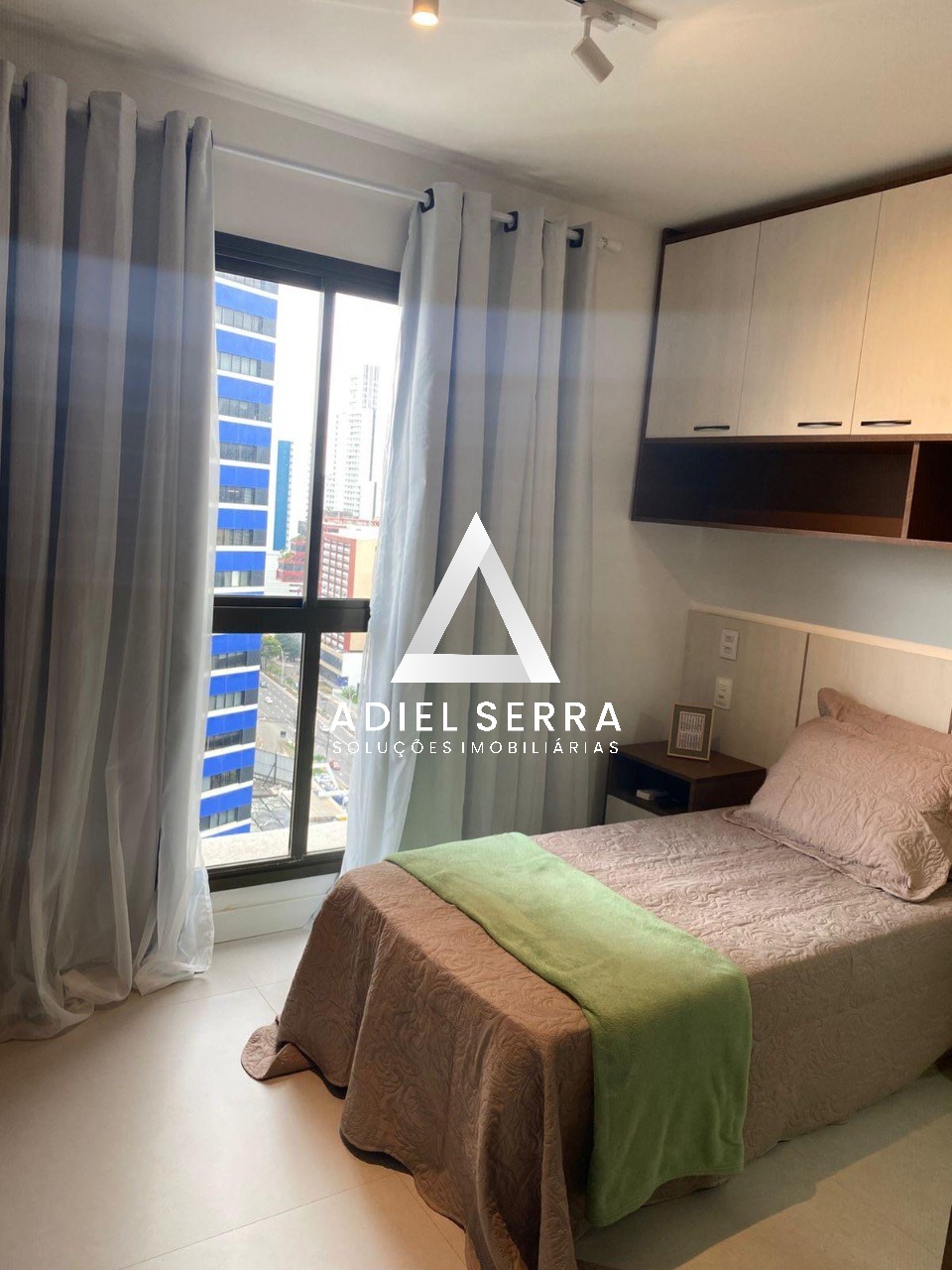 Apartamento - Caminho das árvores