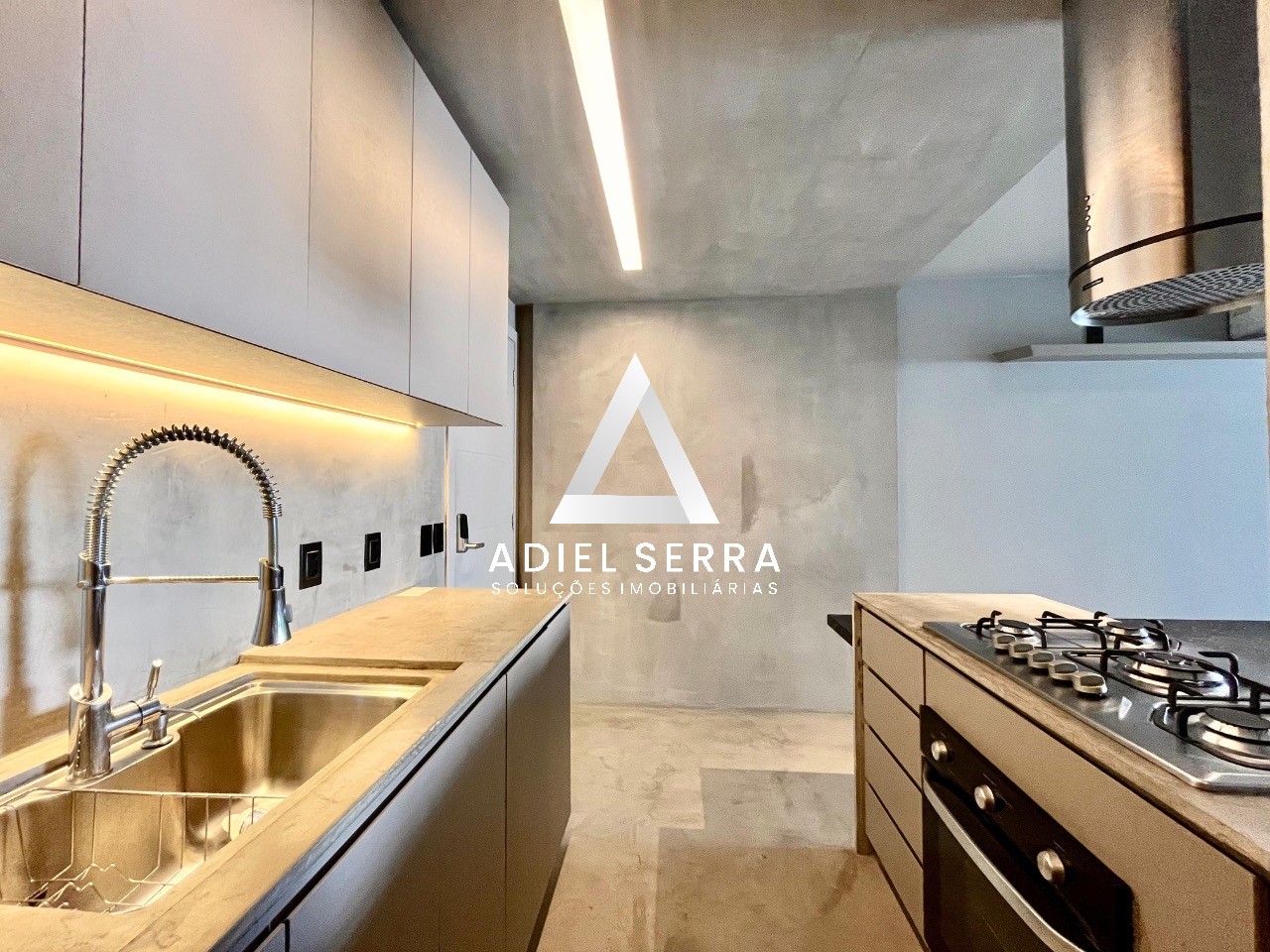 Apartamento - Caminho das árvores
