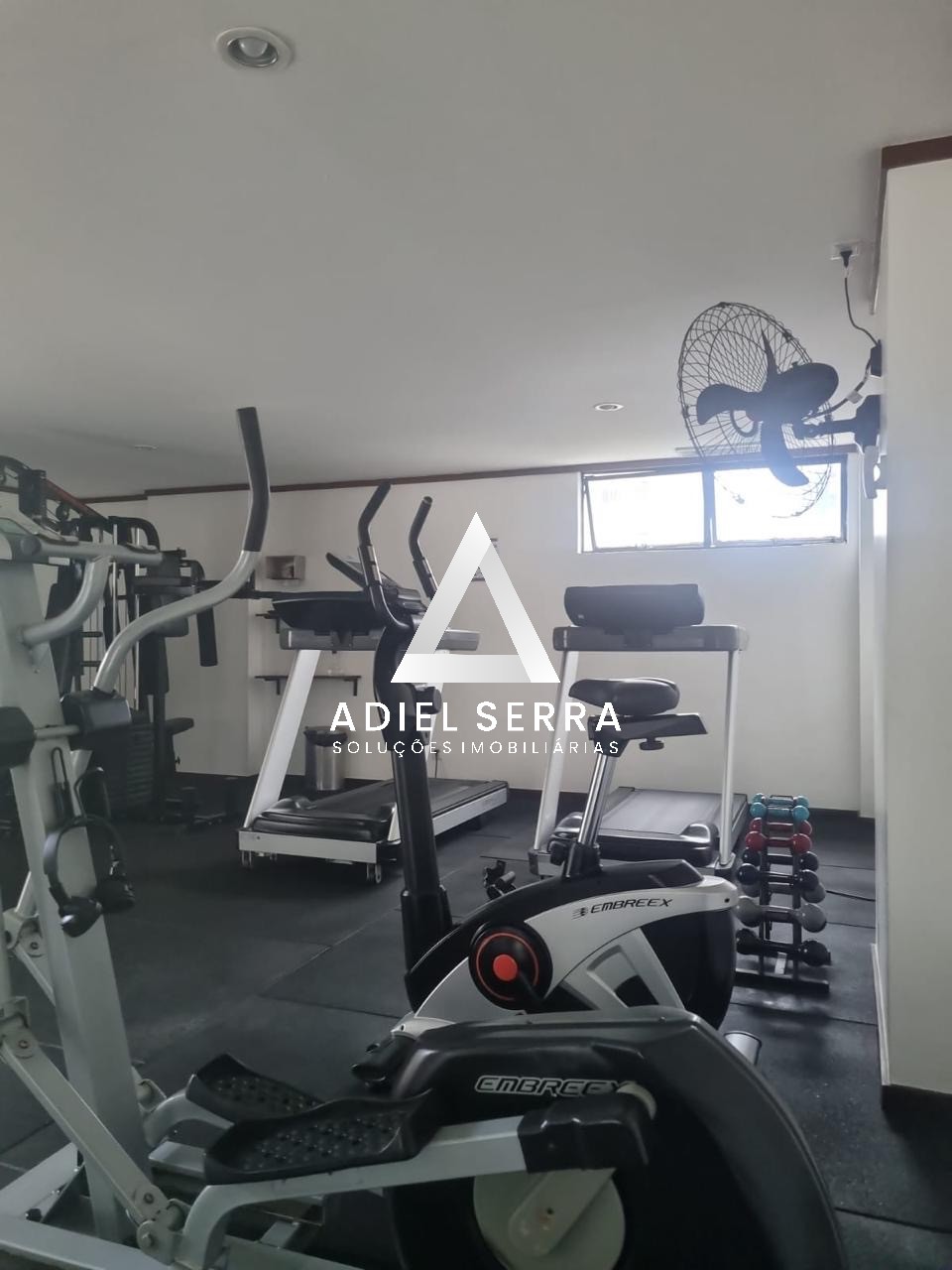Apartamento - Caminho das árvores
