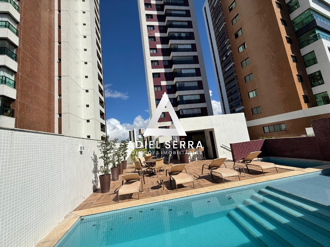 Apartamento - Caminho das árvores