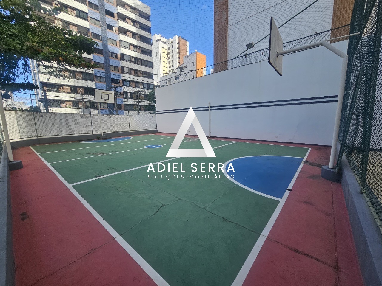 Apartamento - Caminho das árvores