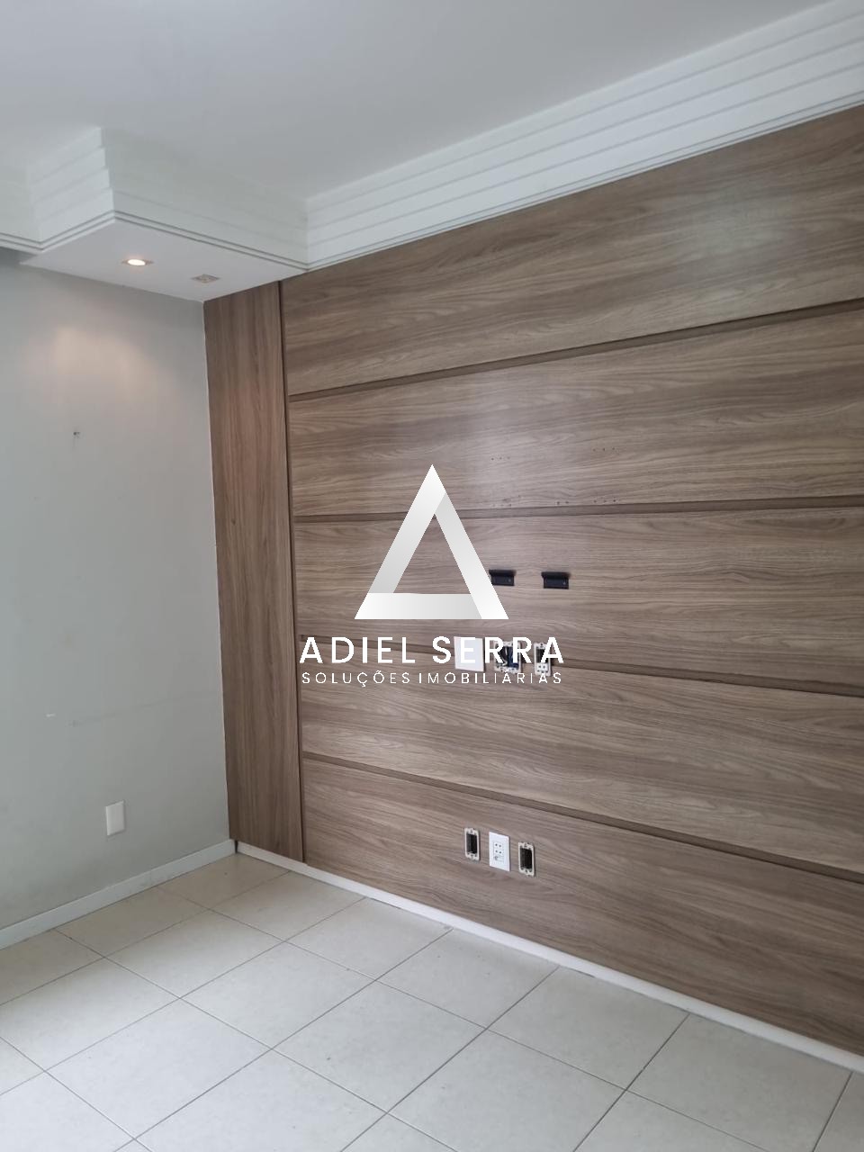 Apartamento - Caminho das árvores