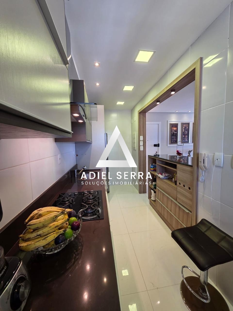 Apartamento - Itaigara