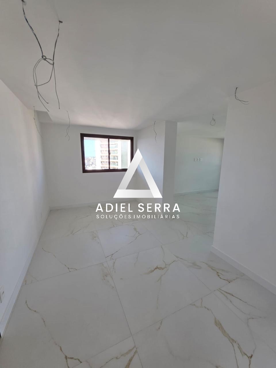 Apartamento - Caminho das árvores