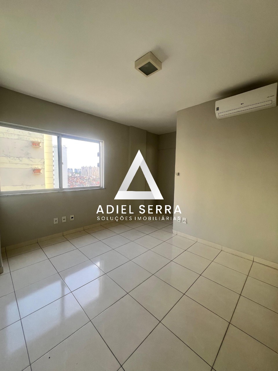 Apartamento - Itaigara