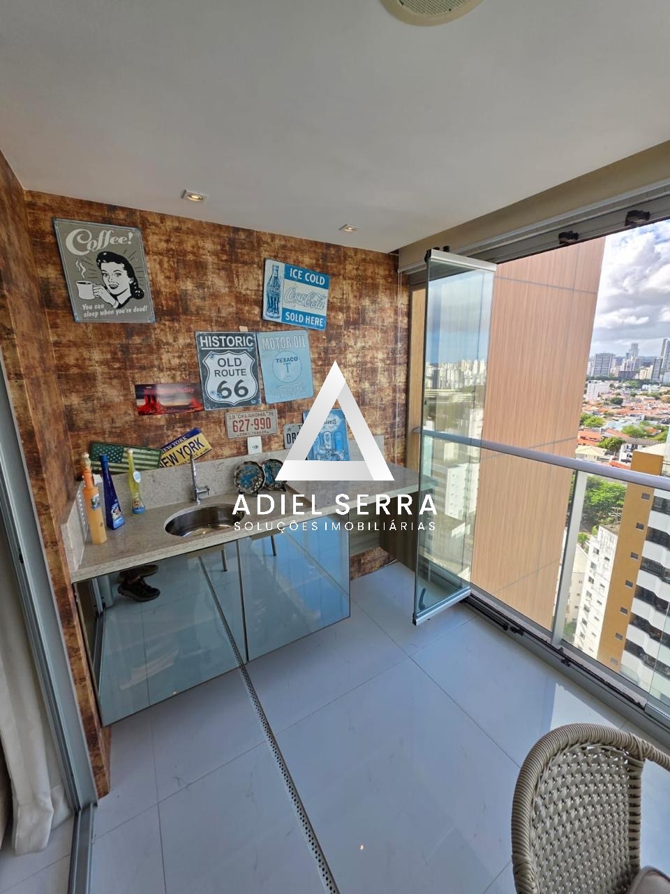 Apartamento - Itaigara