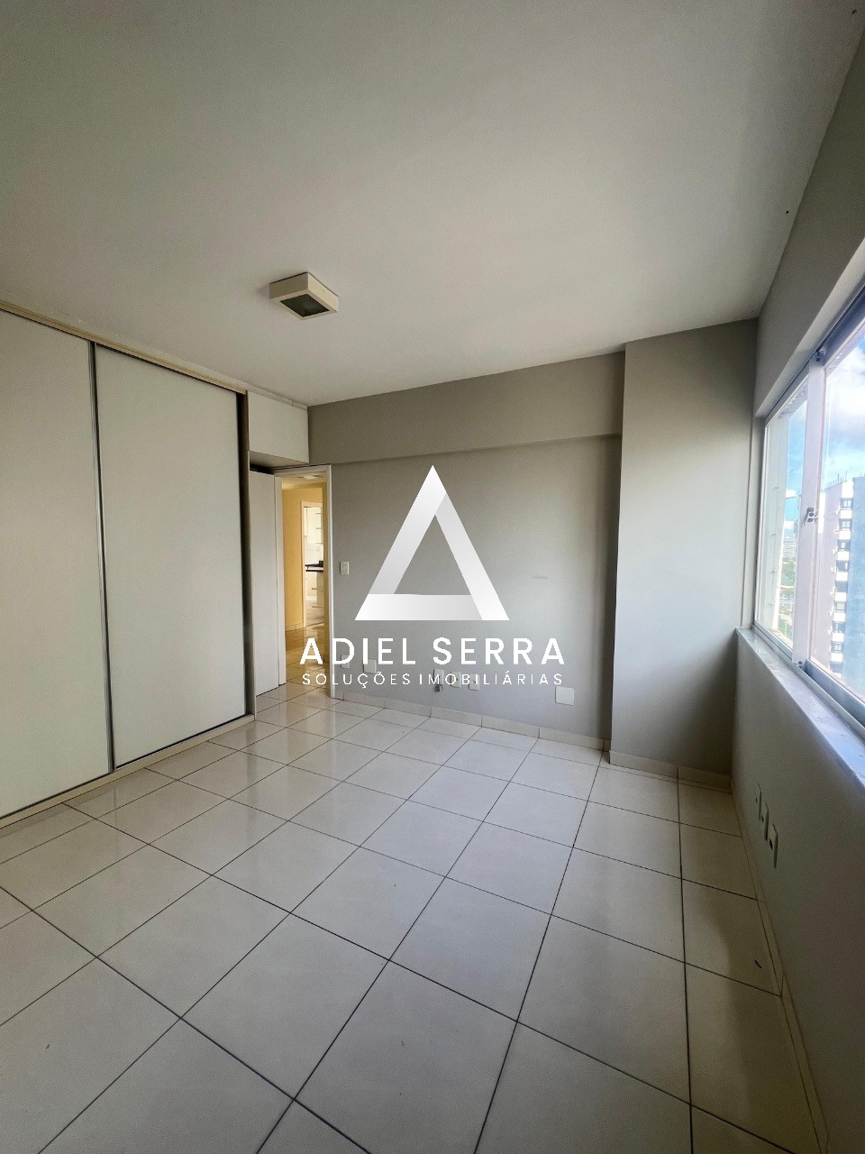Apartamento - Itaigara