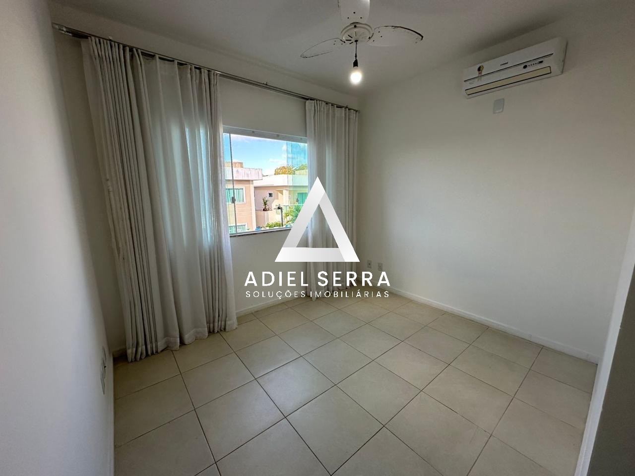 Casa - Buraquinho