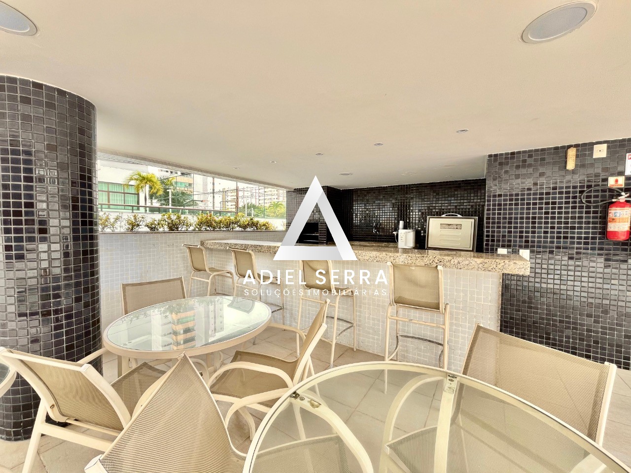 Apartamento - Caminho das árvores