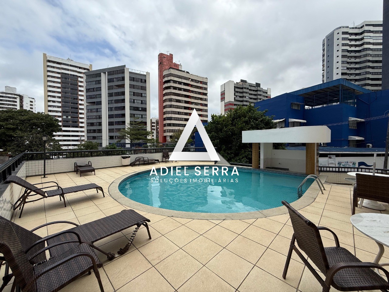 Apartamento - Caminho das árvores