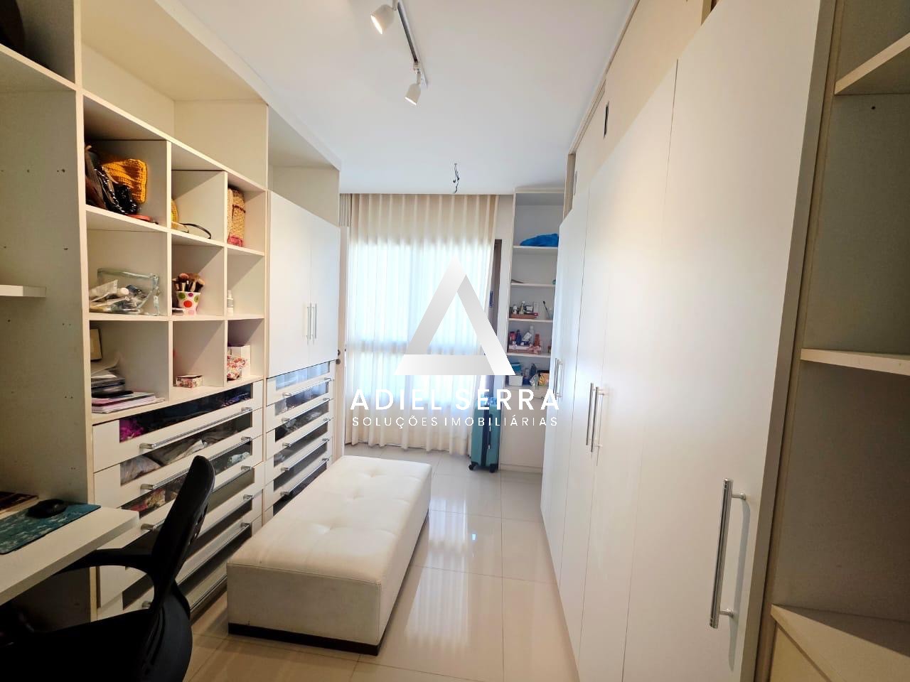 Apartamento - Itaigara