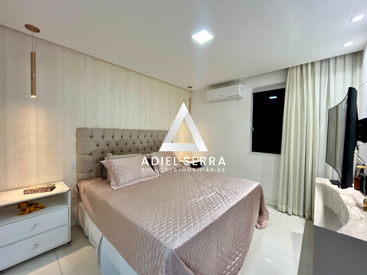 Apartamento - Caminho das árvores