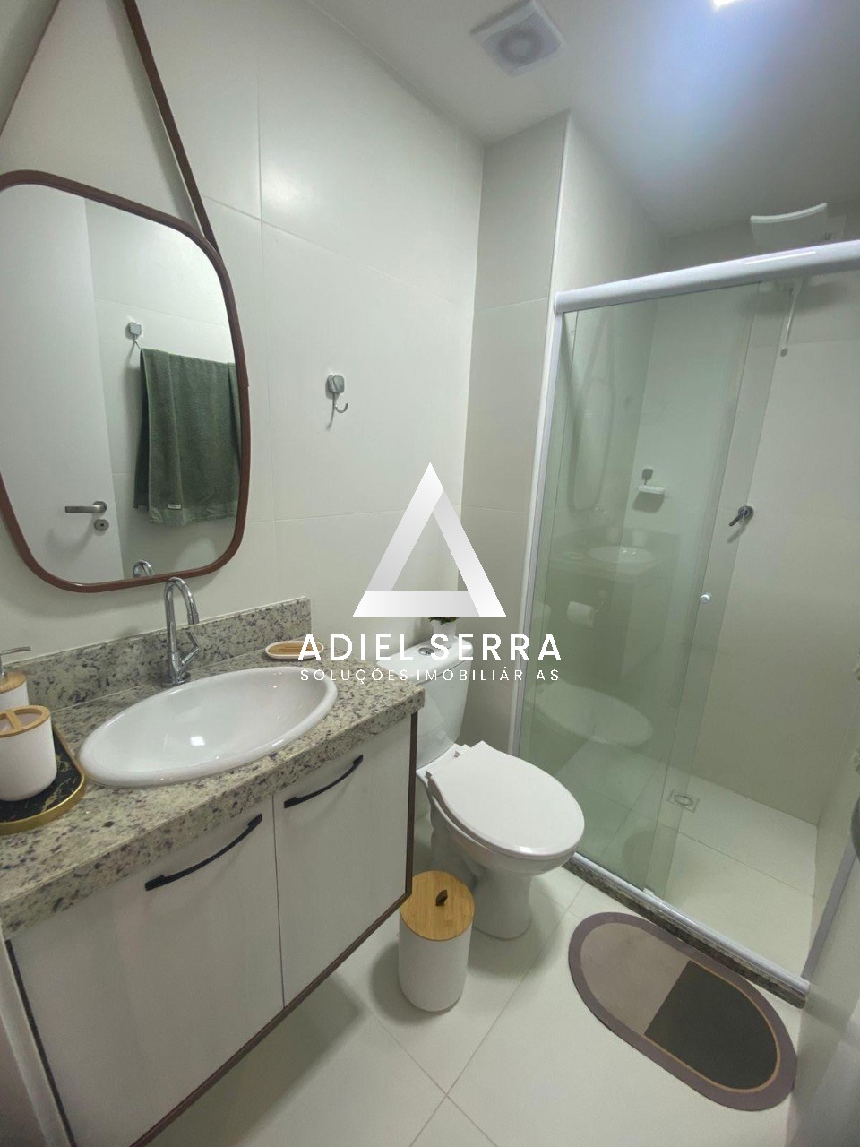 Apartamento - Caminho das árvores