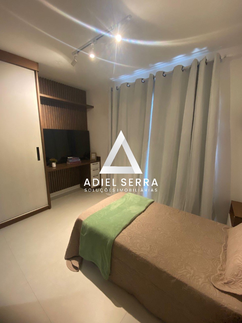 Apartamento - Caminho das árvores