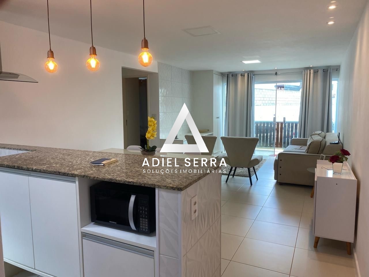 Apartamento - Buraquinho
