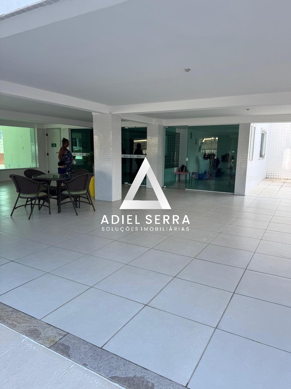 Apartamento - Pitangueiras