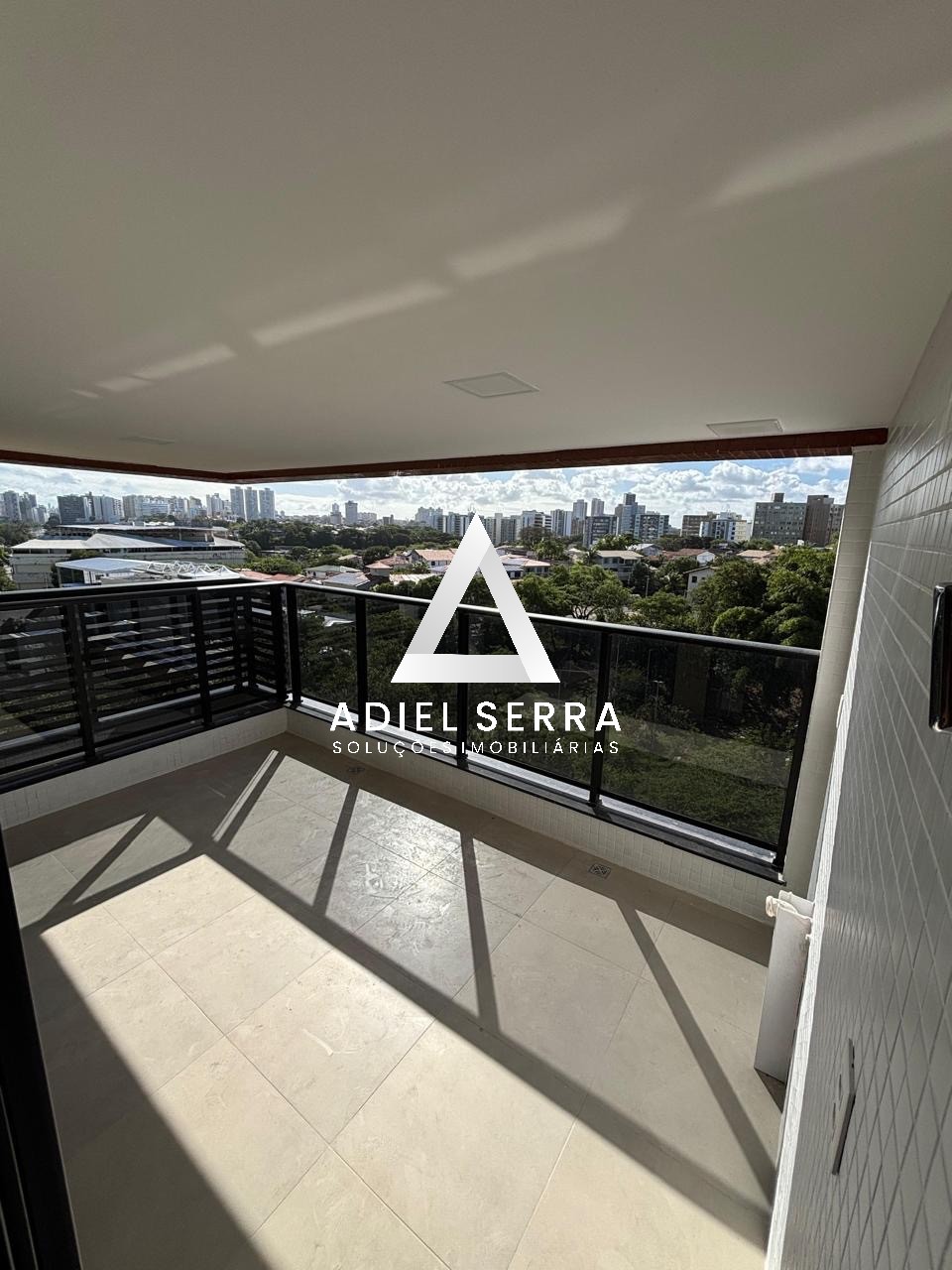 Apartamento - Itaigara