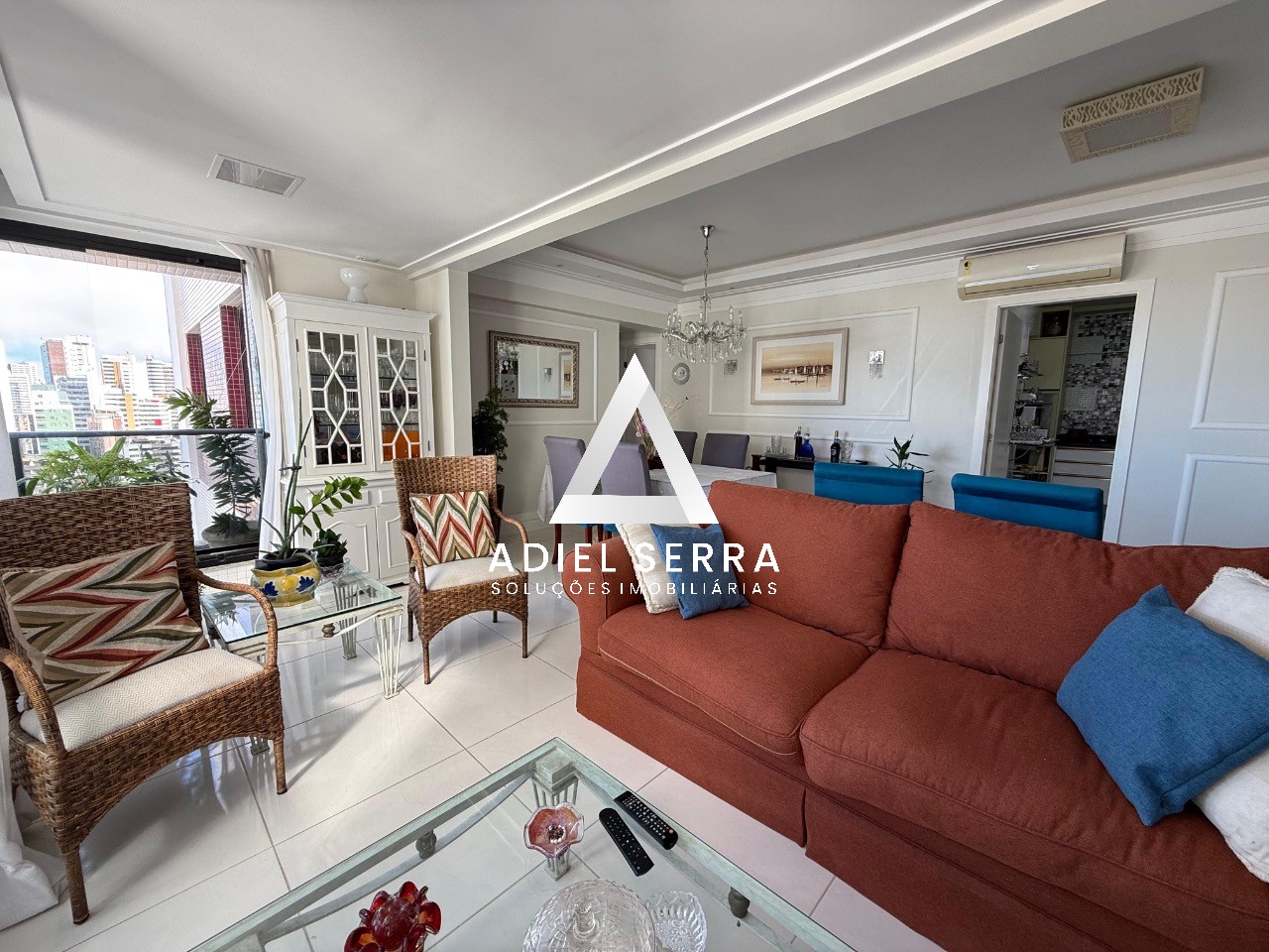 Apartamento - Caminho das árvores