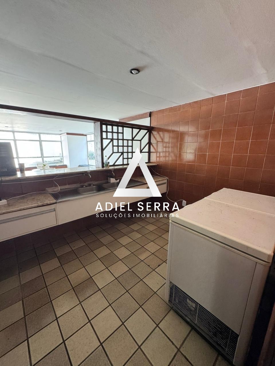 Apartamento - Caminho das árvores
