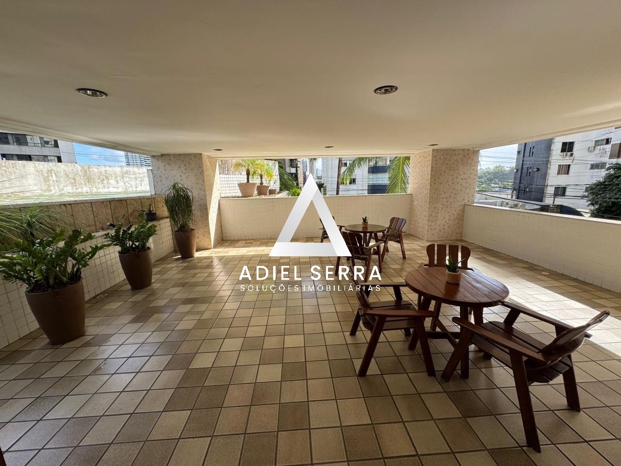 Apartamento - Caminho das árvores