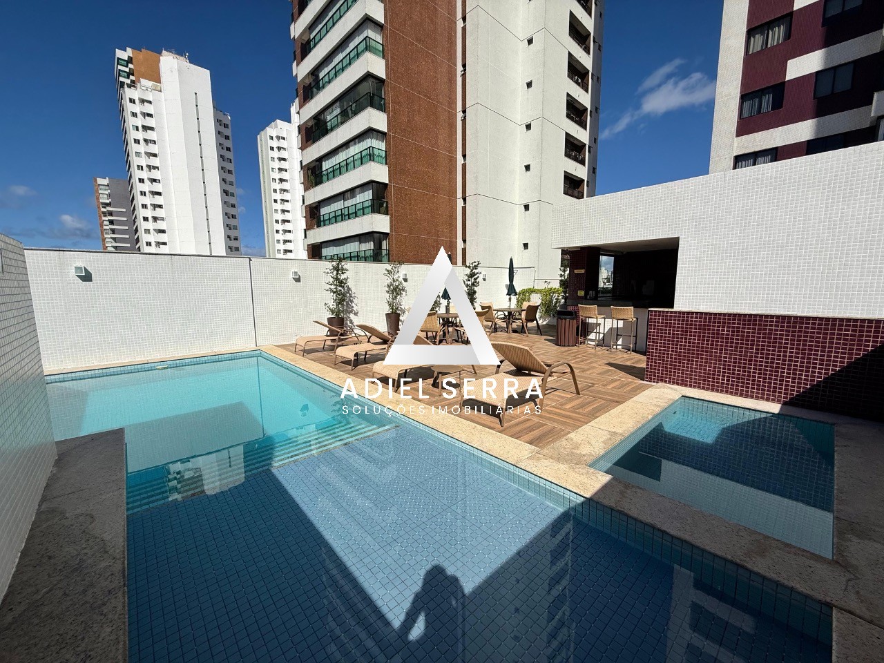 Apartamento - Caminho das árvores