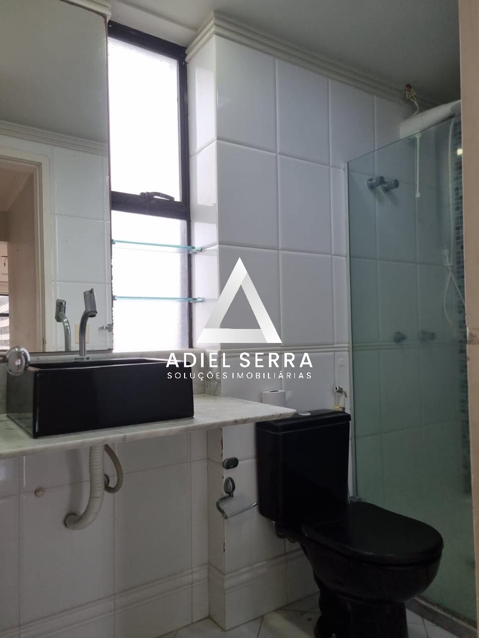 Apartamento - Caminho das árvores