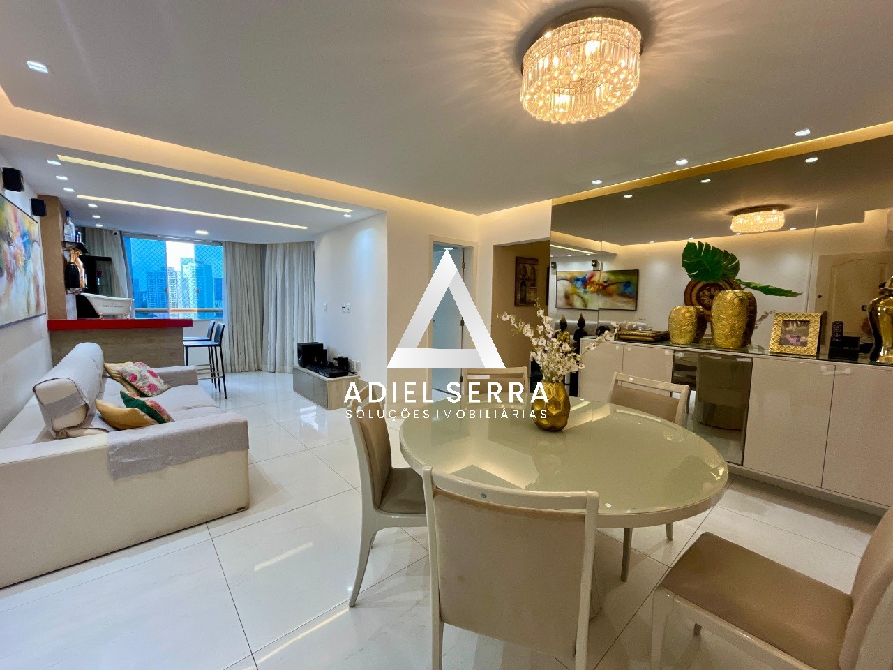 Apartamento - Caminho das árvores
