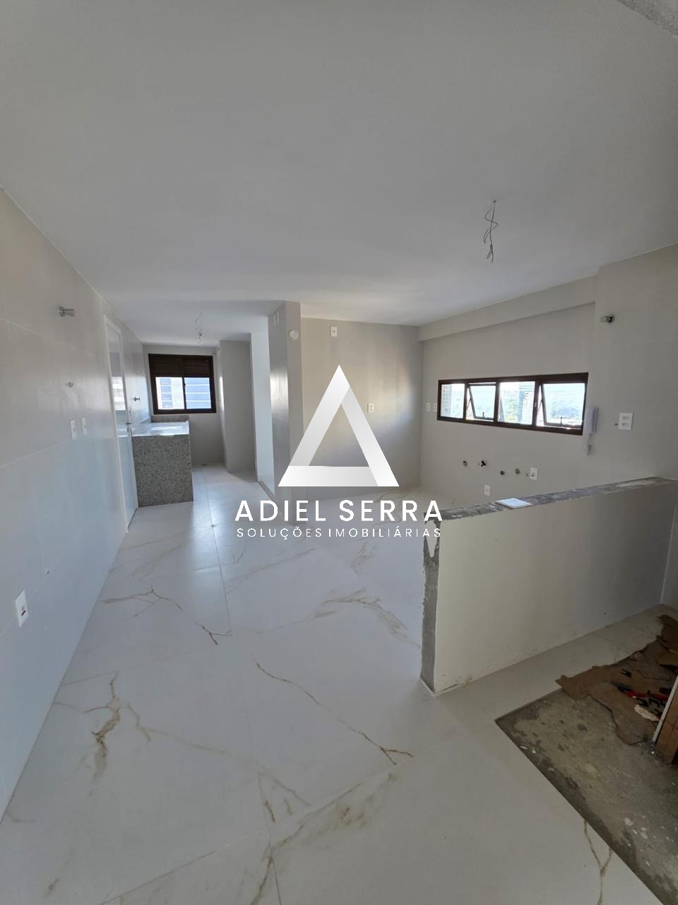 Apartamento - Caminho das árvores