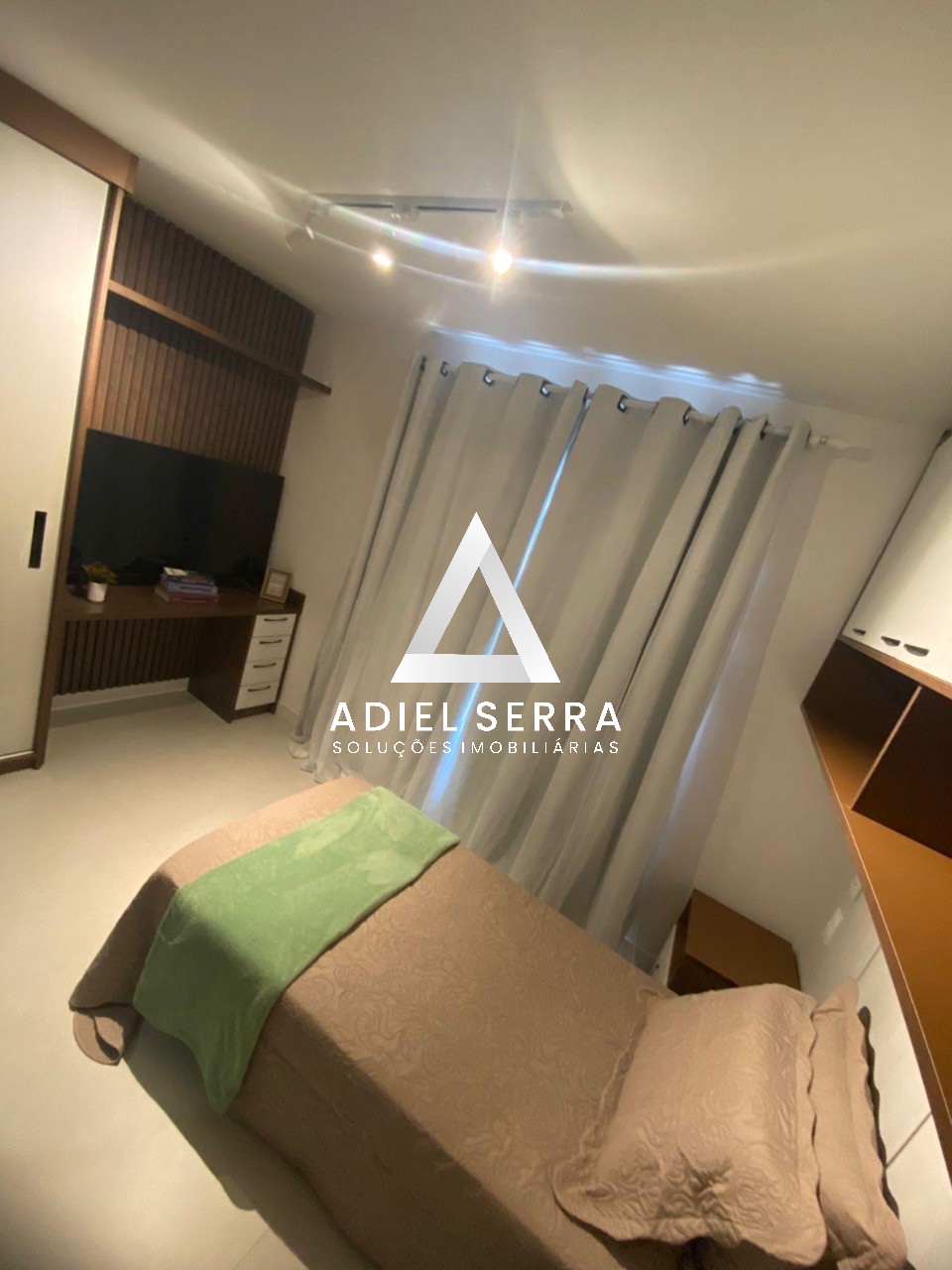 Apartamento - Caminho das árvores
