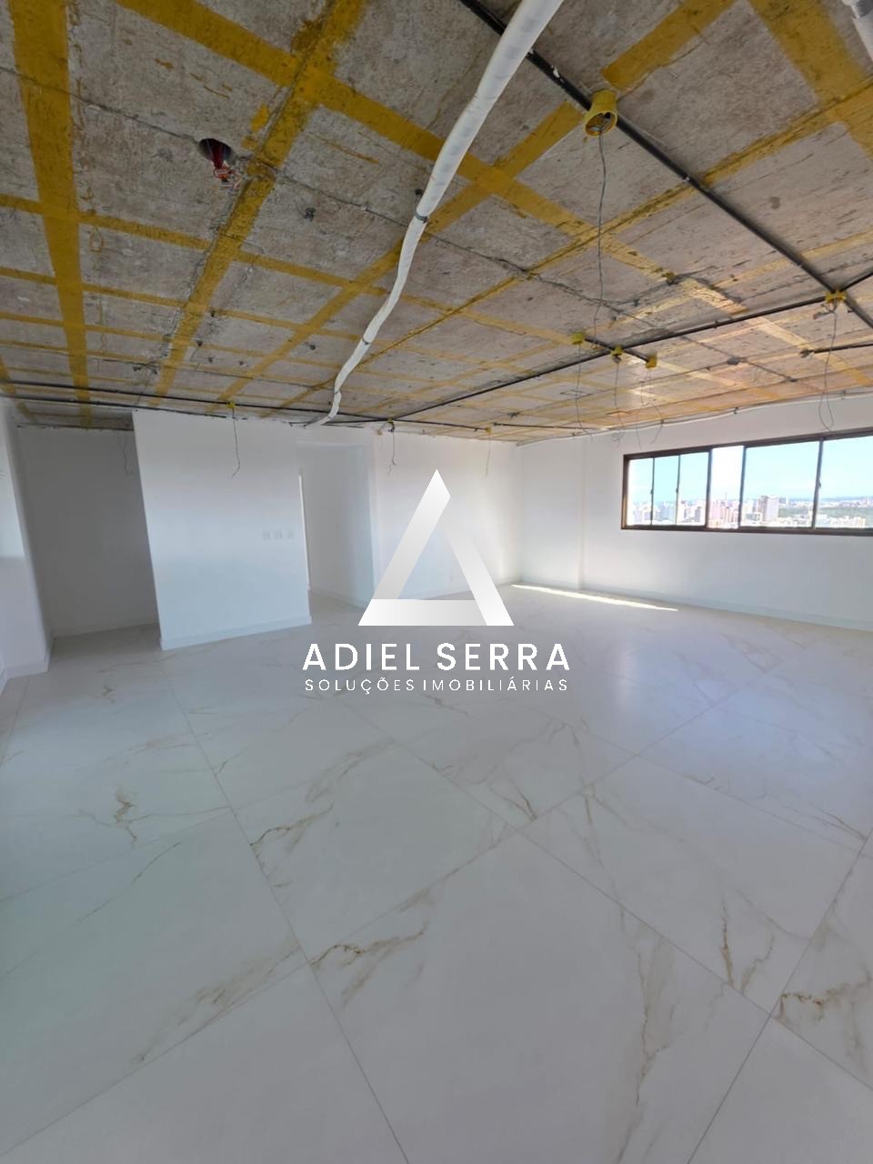 Apartamento - Caminho das árvores