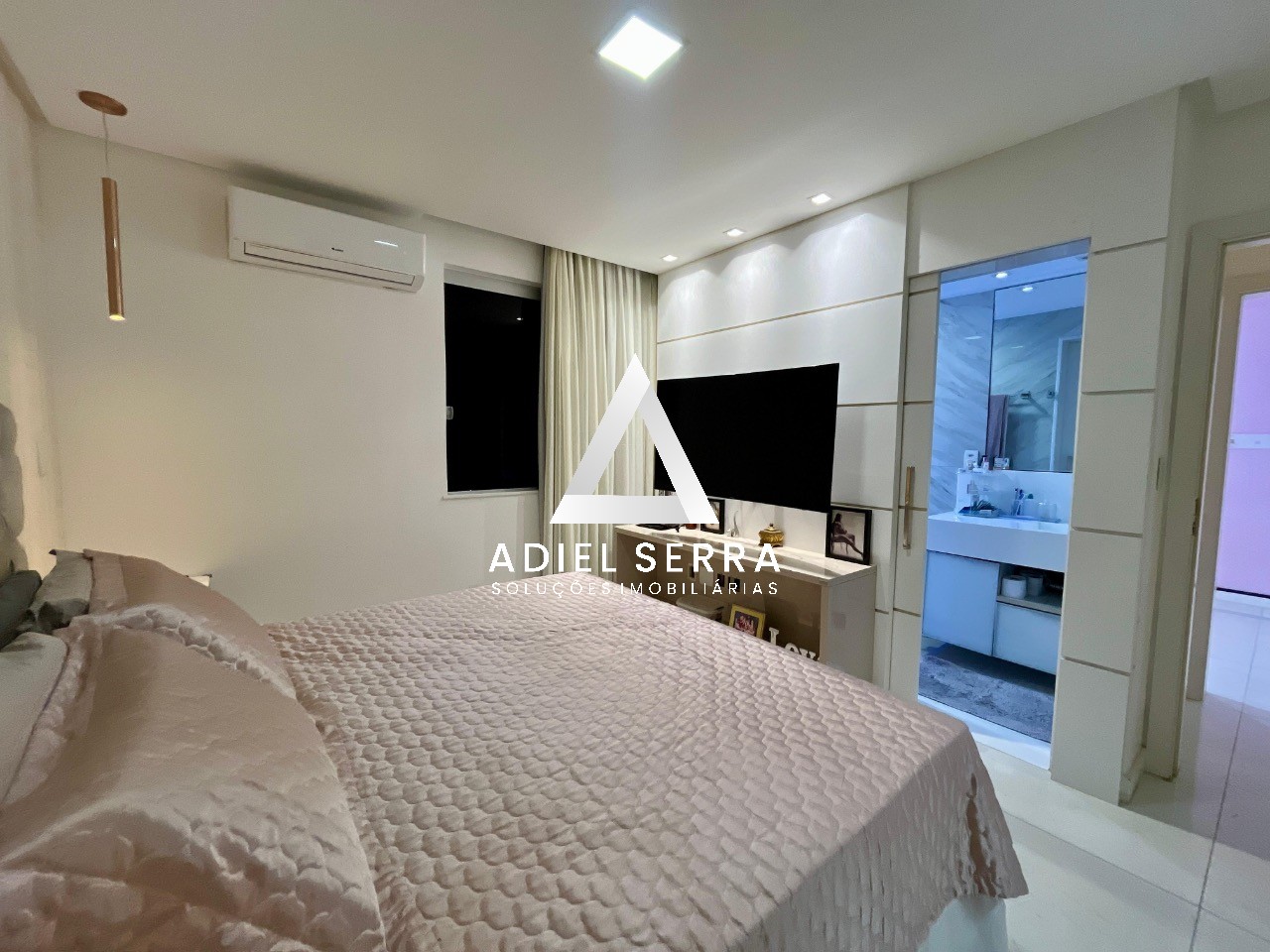 Apartamento - Caminho das árvores