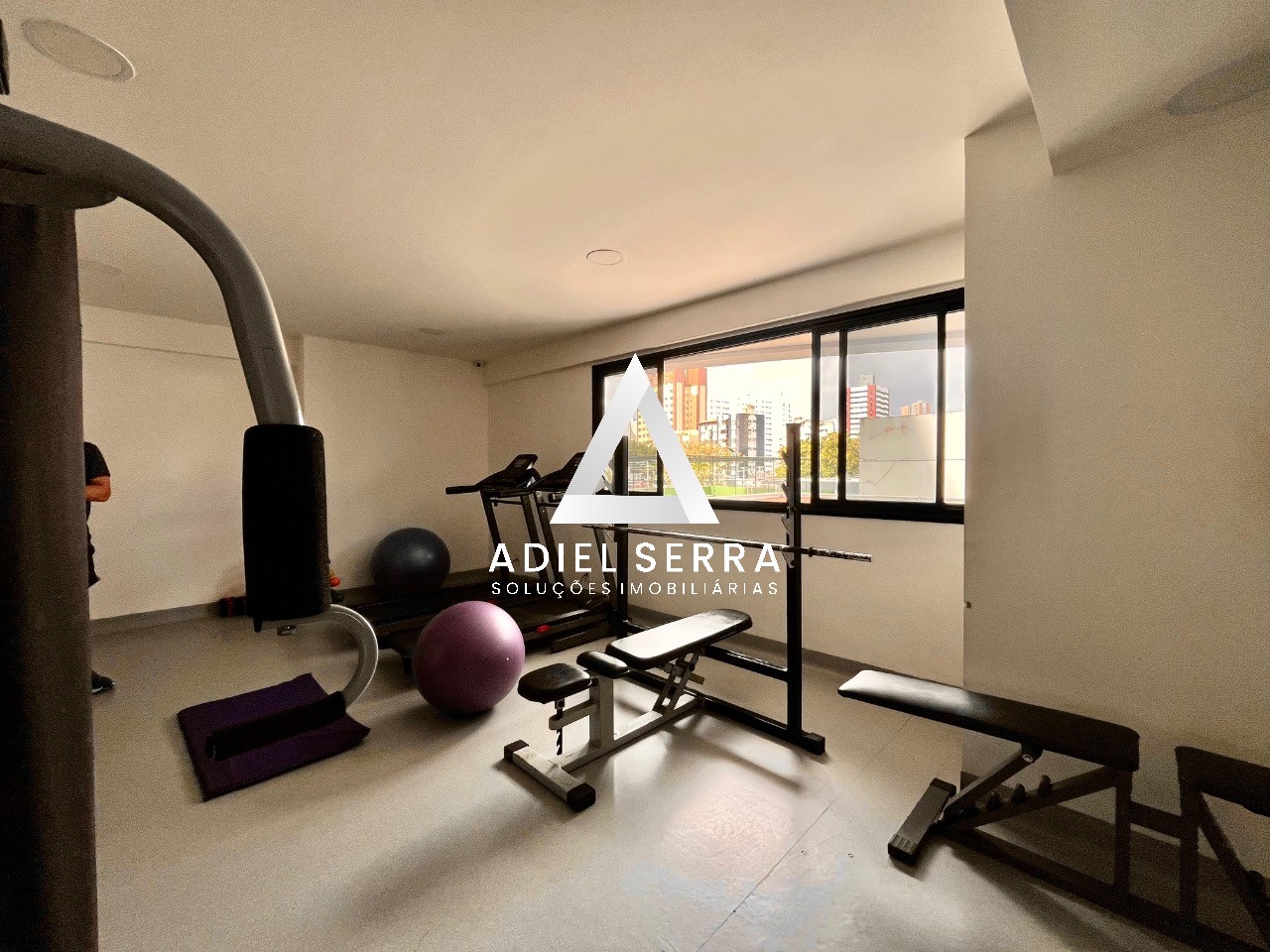 Apartamento - Caminho das árvores